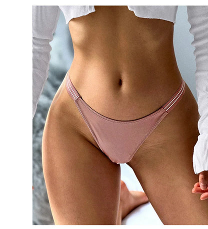 Stringi bezszwowe z niskim stanem, także plus size