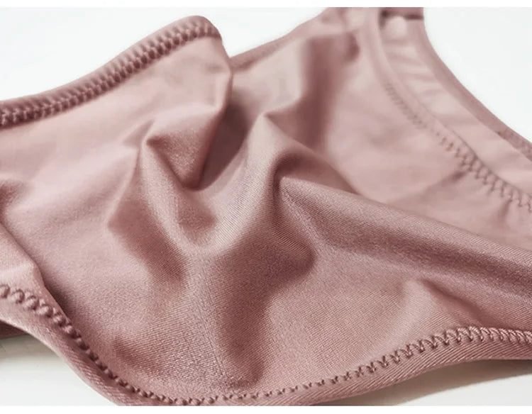 Stringi bezszwowe z niskim stanem, także plus size