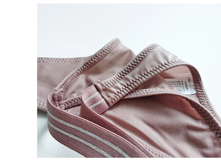 Stringi bezszwowe z niskim stanem, także plus size