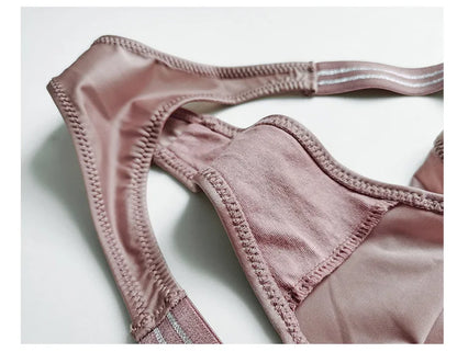 Stringi bezszwowe z niskim stanem, także plus size