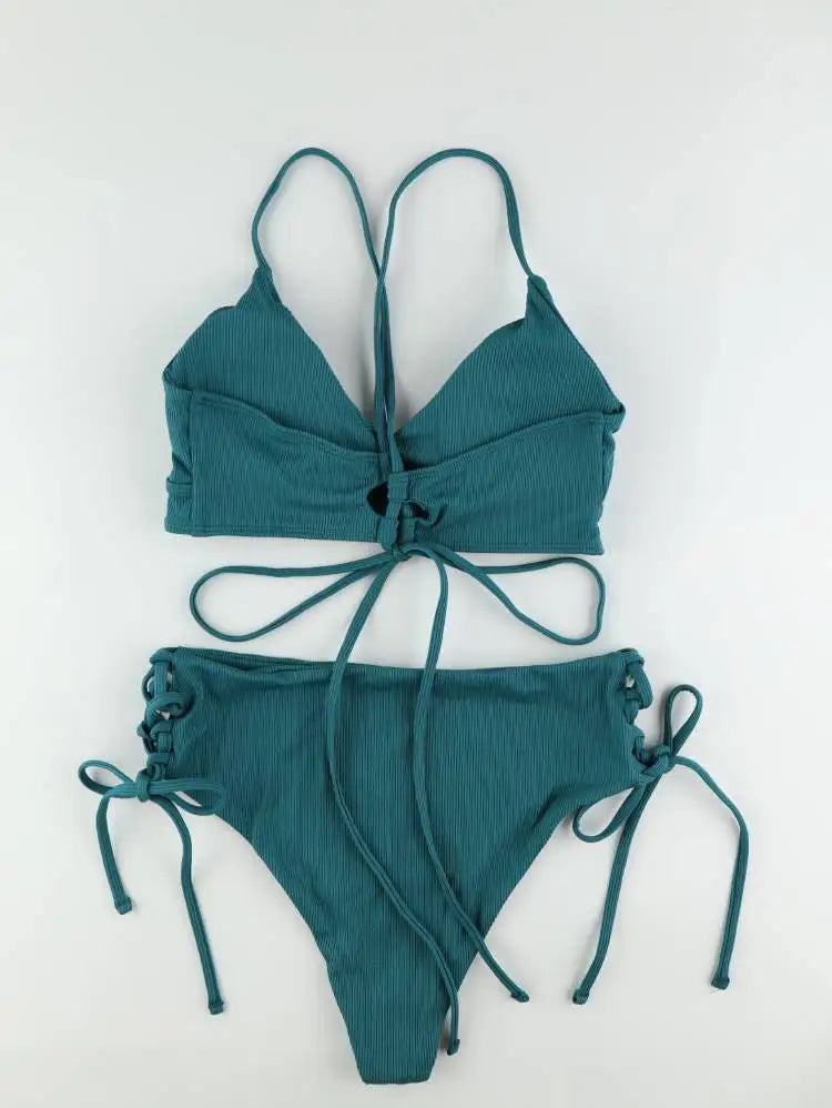 Dwuczęściowe bikini ze sznurowaniem i dekoltem V