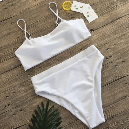 Bikini trójkątne z wkładkami