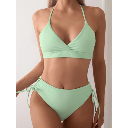 Dwuczęściowe bikini ze sznurowaniem i dekoltem V