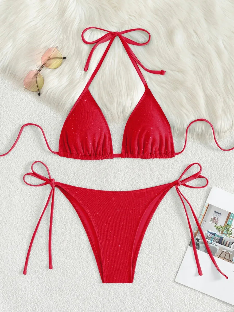 Błyszczące bikini z wiązaniem halter i wysokim krojem