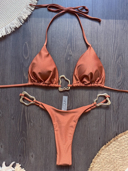 Dwuczęściowe bikini brazylijskie ze sznurowaniem i halterem