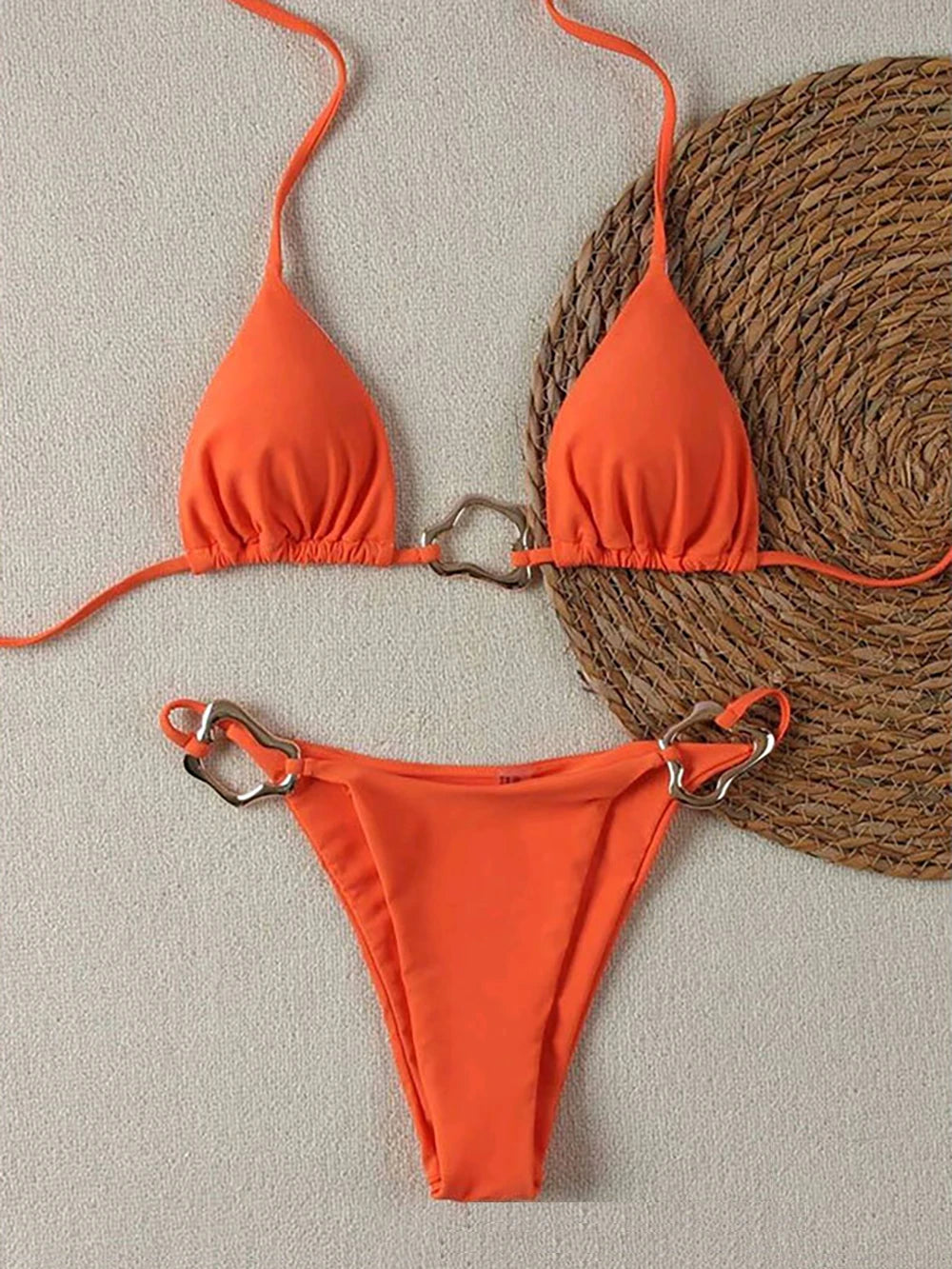 Dwuczęściowe bikini brazylijskie ze sznurowaniem i halterem