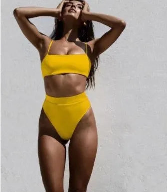Bikini trójkątne z wkładkami