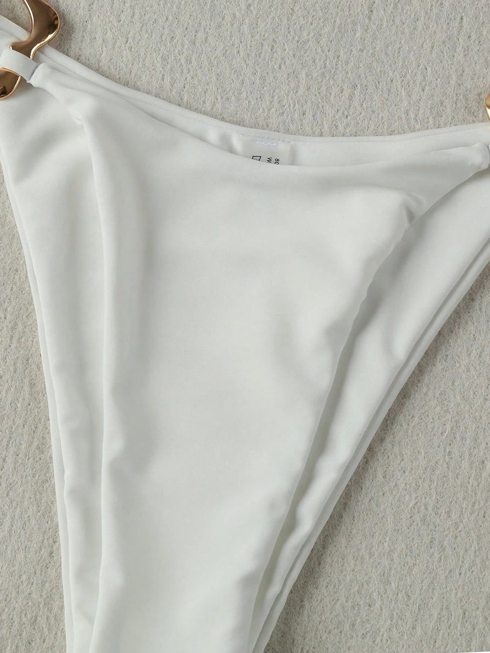 Dwuczęściowe bikini brazylijskie ze sznurowaniem i halterem