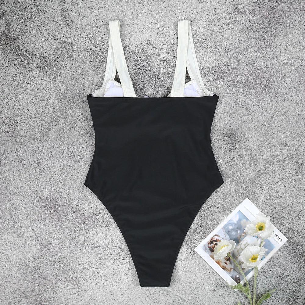 Jednoczęściowy strój kąpielowy monokini z odkrytymi plecami